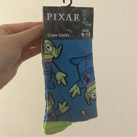 Pixar Alien Crew Socks - Size 9-13, Unisex - NWT - Picture 4 of 4